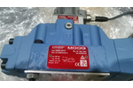 Пропорциональный клапан Moog D662-4014 (D01JABF6VSX2-A) с интегрированной электроникой для управления потоком